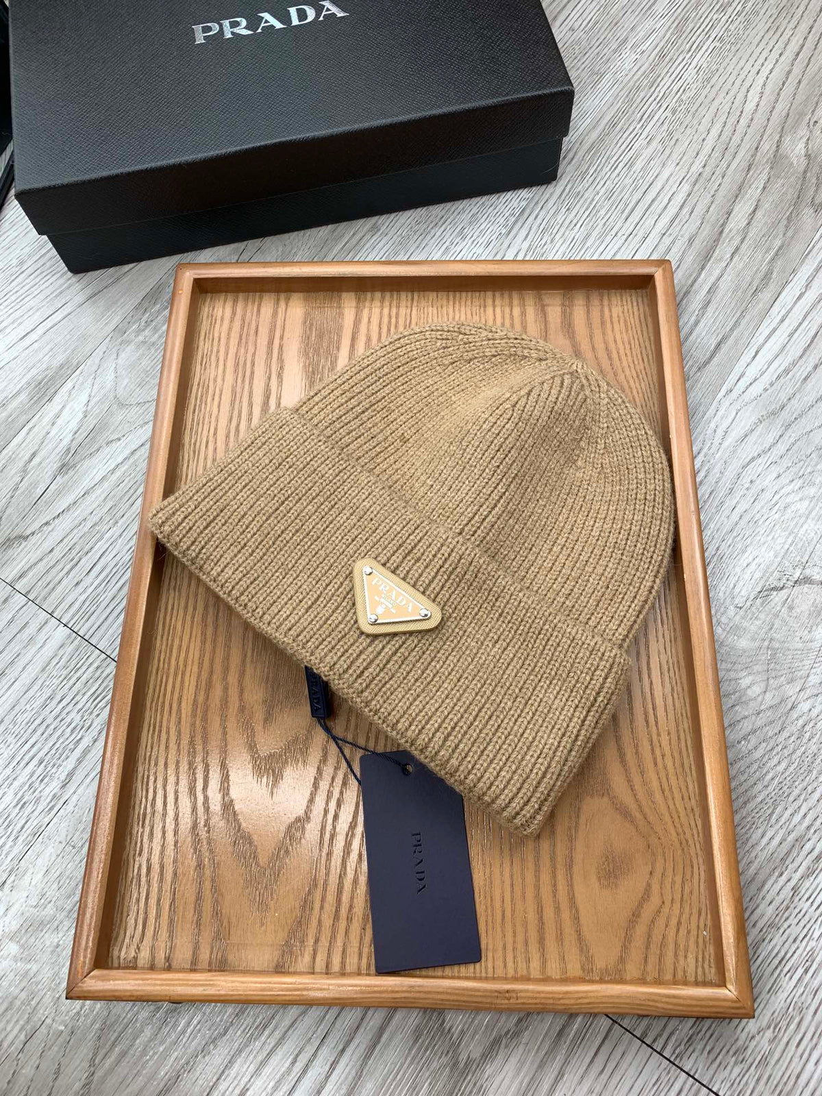 PRADA BEANIIE HAT IN CAMEL BROWN WOOL 335038