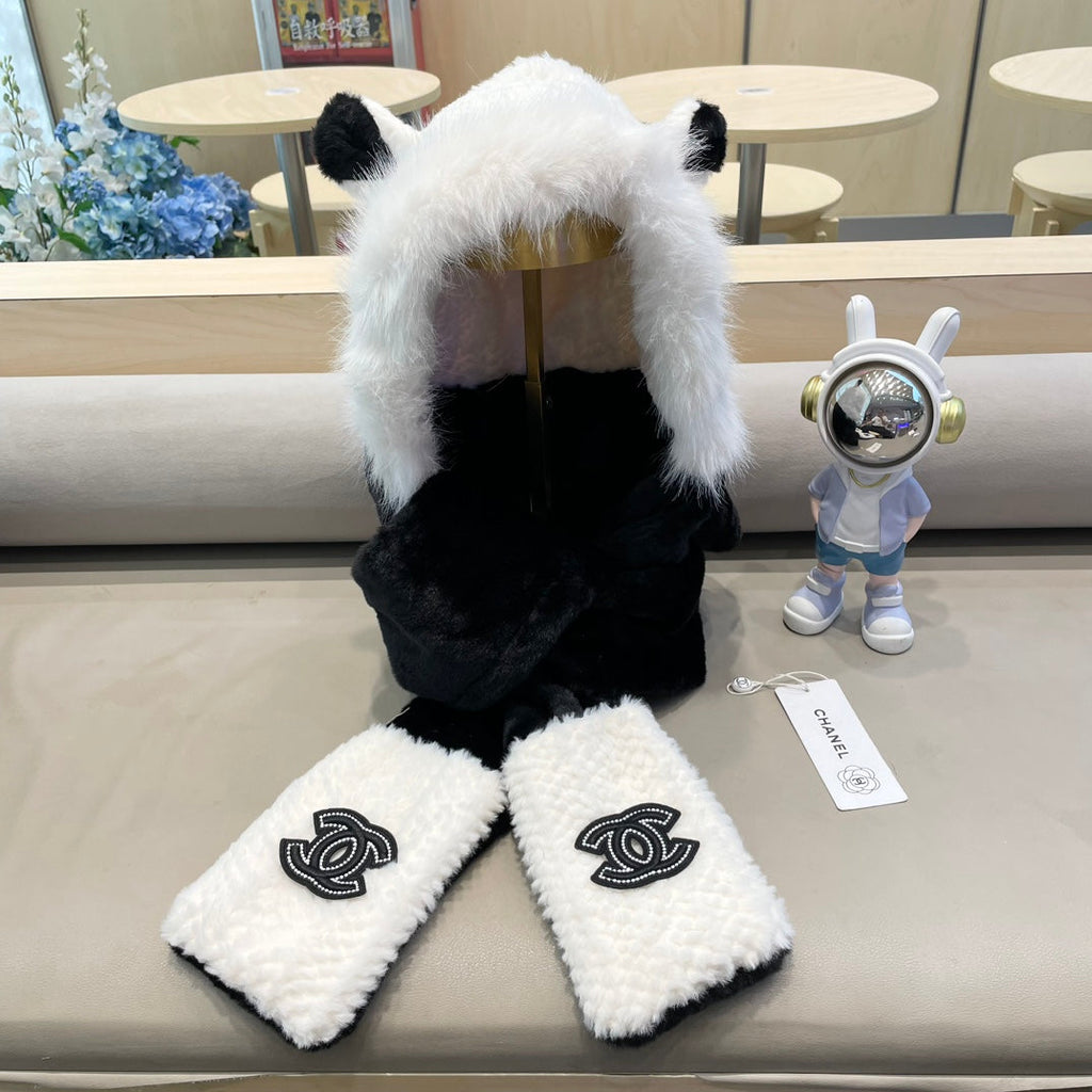 CHANEL BALACLAVA HAT IN BLACK MIX WHITE FLEECE 422216