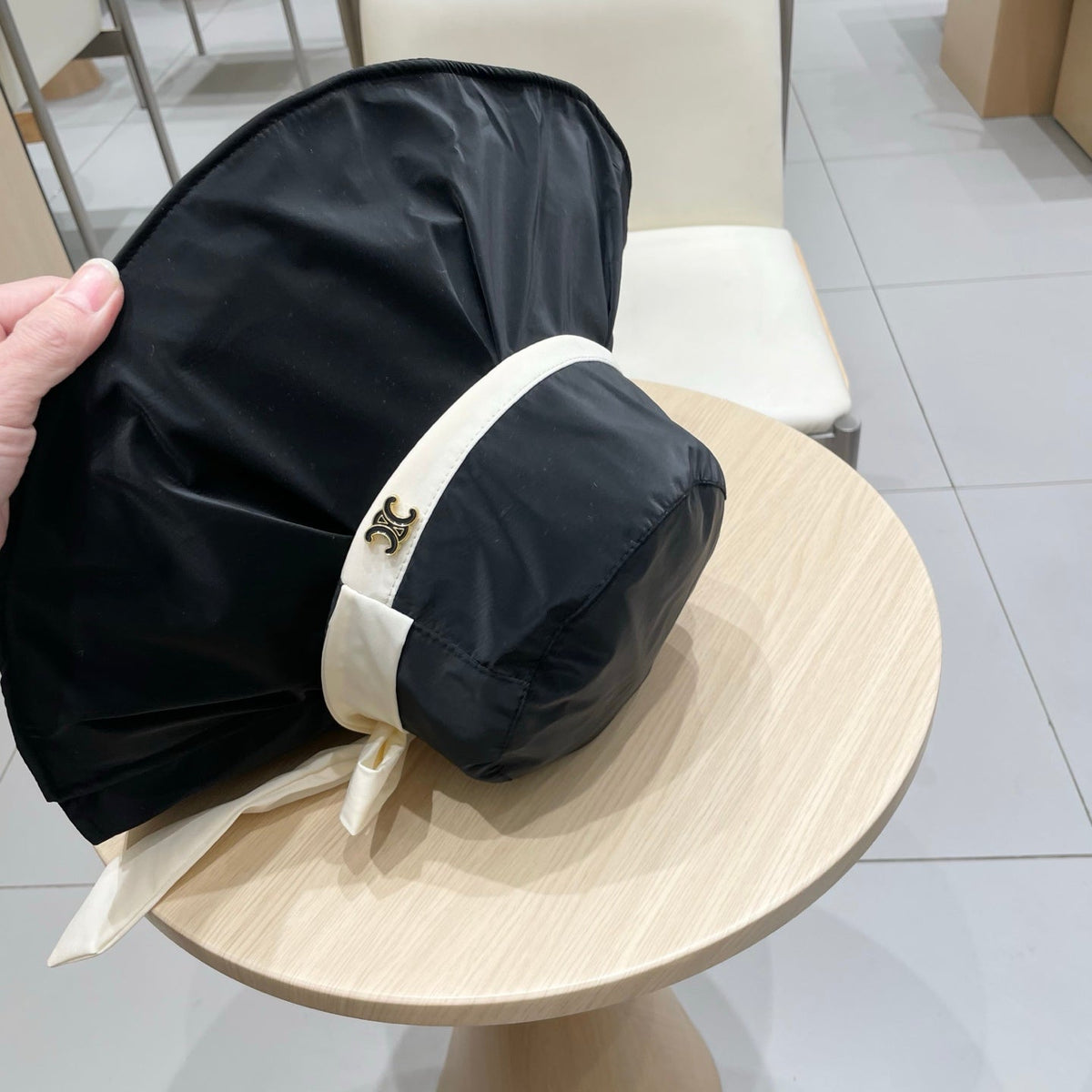 CELINE 25S BUCKET HAT 735019 IN BLACK