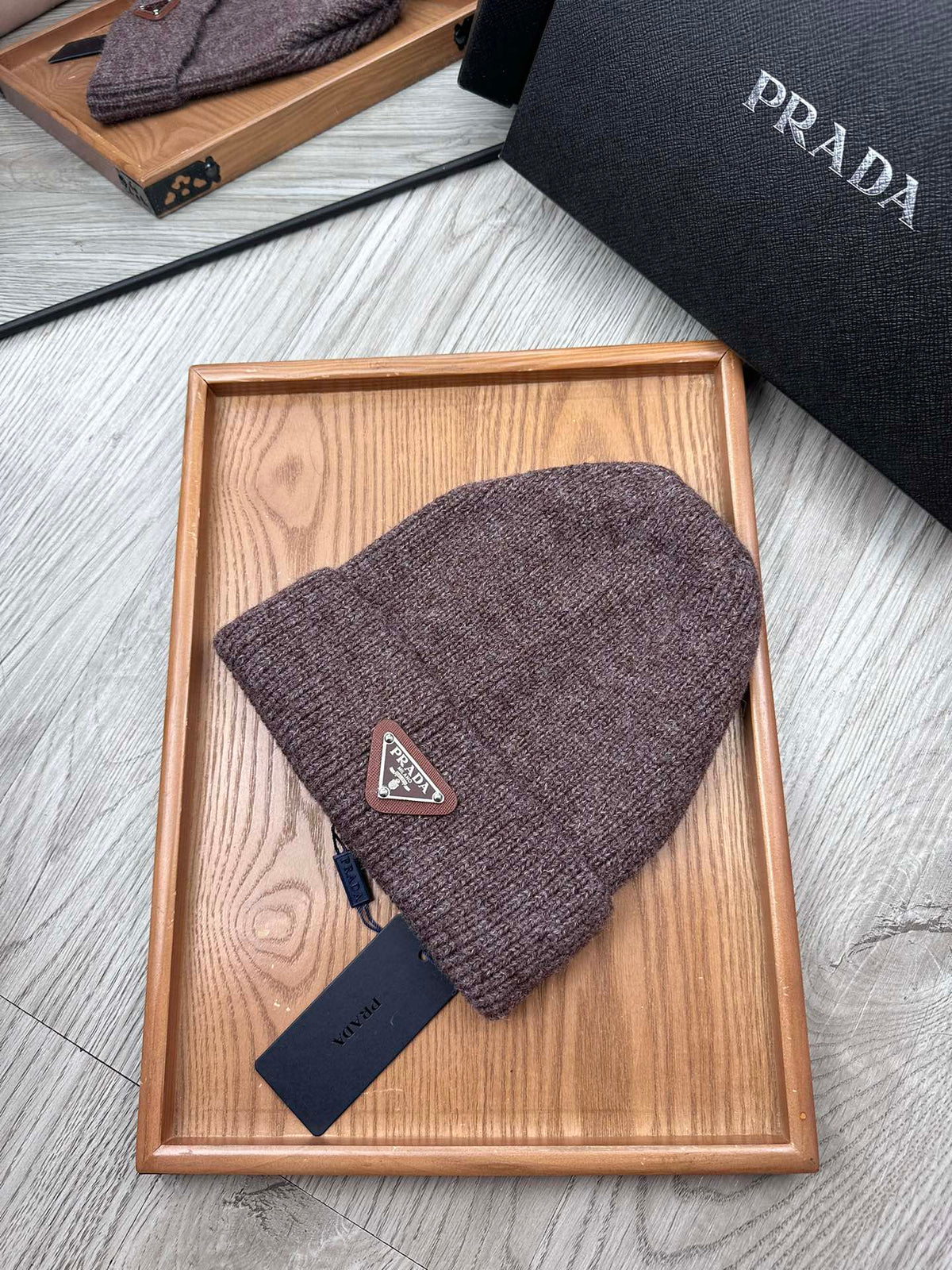 PRADA BEANIE HAT IN BRUNETTE BROWN WOOL 332399